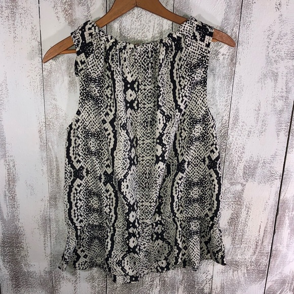 Loft Black and White Medium Blouse - Picture 4 of 5